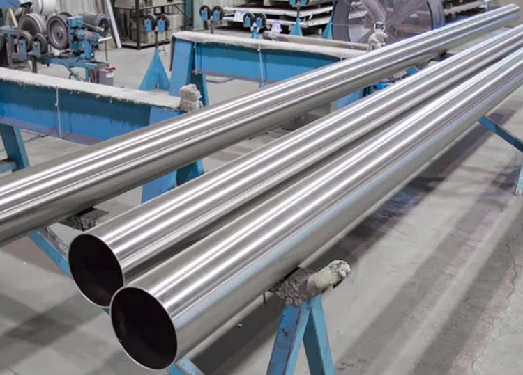 ASTM 304 Polished Seamless Stainless Steel Pipe ASTM 304 Polished Seamless Stainless Steel Pipe
